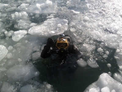 OÙ PLONGER SOUS LA GLACE EN FRANCE ?