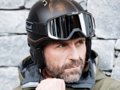 QU’EST-CE QUE LA MATIÈRE ABS PRÉSENTE DANS NOS CASQUES DE SKI ? 